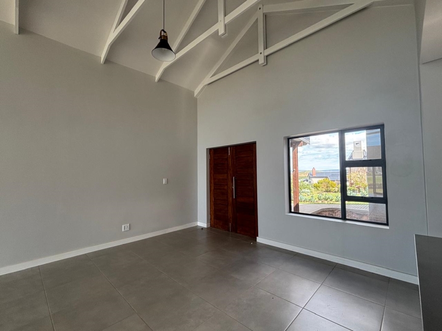 3 Bedroom Property for Sale in Hartland Lifestyle Estate Western Cape